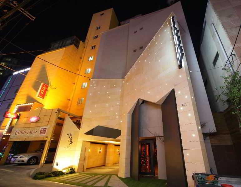 Sinchon Hotel Gaeul Сеул Екстер'єр фото